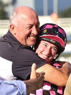 The day that set the Wells move to the Robert Heathcote stable in motion. Wells scores aboard the Heathcote trained Teesandcees Apply in the National Apprentice Race Series at Doomben in April to the delight of all concerned