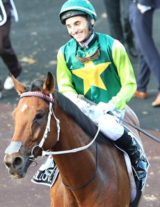 Yellow Brick and Andrew Mallyon

Photo: Graham Potter
