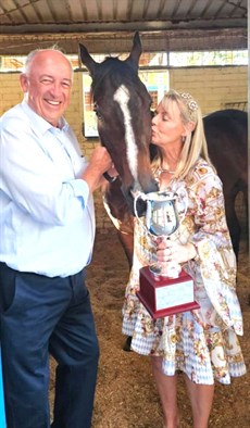 Rob and Vicky Heathcote with Rothfire ... 