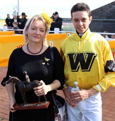 The same thing with Mullet Man and Ruth Cooper, pictured above with jockey Andrew Adkins Two years in a row Mullet Man has won the Prelude to the Grafton Cup and two years in a row he has gone through and contested the race.

To me, that's what it is all about as far as carnival racing is concerned.