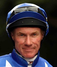 Jim Byrne rides Zelady's Night Out