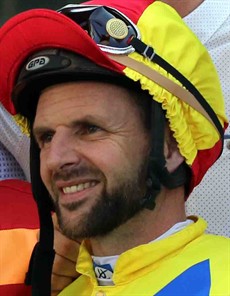 Larry Cassidy has been booked to ride the Peter & Paul Snowden trained Flippant. Cassidy will be looking for his maiden Ramornie win! He has been able to ride three Grafton Cup winners; 1990 – Stirring, 1991 – Rural Prince and 1996 – Praise Indeed (see race 7)