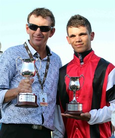 I got through Saturday at the Fanny Bay track where I watched the ex-Queensland jockey Raymond Vigar win the Palmerston Sprint aboard the locally trained Niccoco. Trainer Gary Lefoe (pictured here with Raymond), puts the polish on the winner who came home strongly (see below)