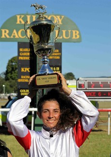 Dakota Graham (pictured above) won the Australia Day Cup here in January - can she claim the Diggers Cup this weekend? (see race 6)