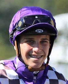  Unconditional (1) has strung two nice wins together. The win at Ipswich last start was very impressive. I think that the way he won last start puts him in with another genuine chance this weekend. Jag Guthmann-Chester (pictured above) takes 2 kilograms off for his claim. (see race 4)
