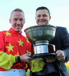 Jim Byrne and Paul Snowden … winners of the 2017 Ramornie with Calanda