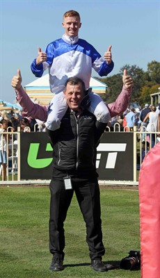 WInno and Bubba Tilley celebrate a significant victory

Photo: Graham Potter