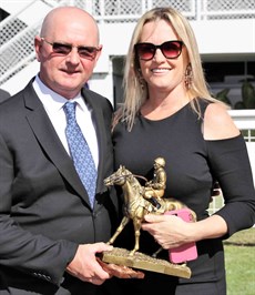 Toby and Donna Edmonds
Could it be a memorable day for the Edmonds Racing team who appear to have thrown everything at this program at their home track