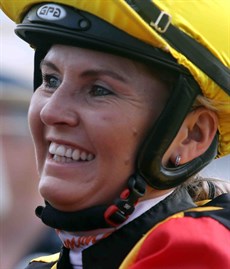 The Jockey Challenge

Emma Ljung (pictured above) looks to have the wood on the boys! Can Beau Appo claim his second title here or will it be the young gun – the new kid on the block Sheriden Tomlinson? It will be a battle supreme.