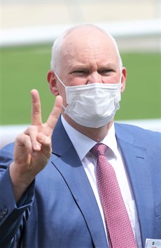 David Hall (pictured above) snared an early race-to-race double at Sha Tin to take his season tally to three wins from only eight runners – the equal-lowest amount of entered runners by any trainer since the 2020/21 season commenced.