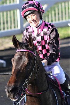 Kilner returns to scale after her recent City win on Emerald Kingdom