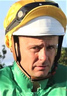 Brad Stewart ... he rides The Lioness (see race 1) and Why We Drink (see race 3) and Slow hands (see race 7)