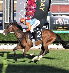 Prince Of Boom wins the $500 000 Three-Year-Old Jewel (above and below)