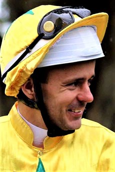 Brad Stewart (see race 2)