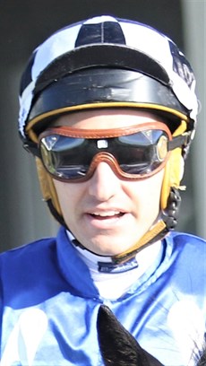 Andrew Mallyon ... he could help get us an early win on the board with Ventura Ocean in race 2