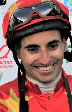 Andrew Mallyon ... The Bopper (see race 6)