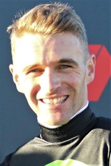 Sam Clipperton rides the Joe Pride trained Think About It ... the one I think is tne next best chance behind the Godolphin pair

Photos: Darren Winningham and Graham Potter