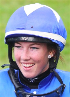 ... and for Tahlia Fenlon to help give us a winning send-off (see race 9)
