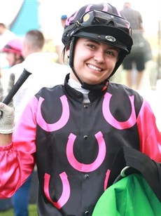 Bella Youngberry

Photo: Darren Winningham