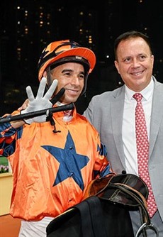 Joao Moreira and Casper Fownes 

Phpto: Hong Kong Jockey Club