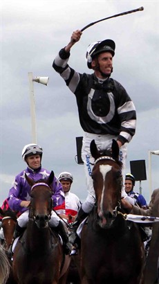 No, its not excessive use of the whip! It's Nash Rawiller returning to scale after crossing the line first on No Looking Back in the 2012 Magic Millions 2yo Classic (below) while behind him Tommy Berry contemplates his options.