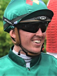 Ben Thompson ... he could get his show on the road as early as race 2 when he rides for Chris Munce.(pictured below). Thompson is also my pick to win the Jockey Challenge