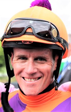 Mark Du Plessis (see race 1)