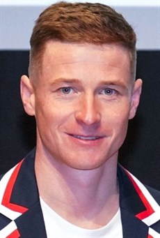 James McDonald (see races 3 and 7)