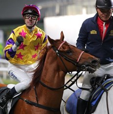 Jimmy Orman ... a winner in Hong Kong in more ways than one ... has added wins at both Happy Valley and Sha Tin to his record and now has an extended riding contract in his pockey

Photo: HK Racing (Kenneth Chan)