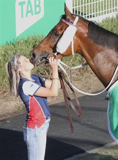 Red Wave wins the 2024 Ipswich Cup